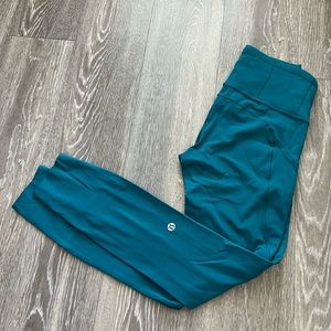 Turquoise Lululemon 7/8 Leggings